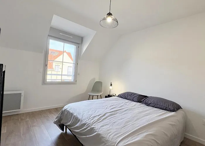 La Perle Bleue Apartment *